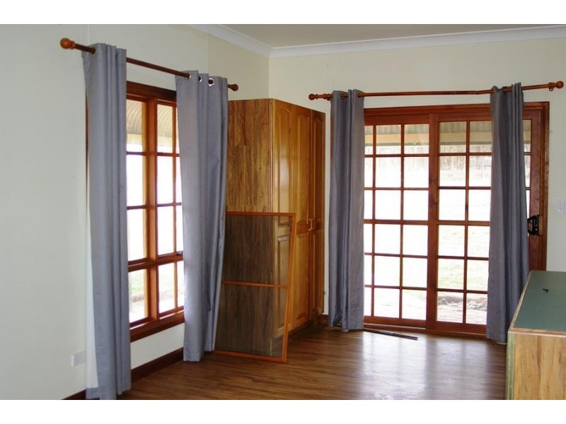 7168 New England Highway, Kentucky NSW 2354