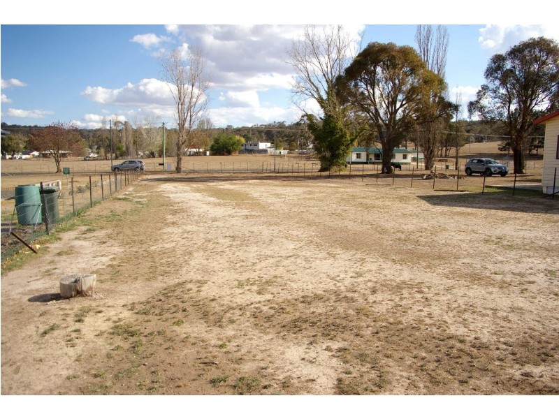 222W Hill Street, Walcha NSW 2354