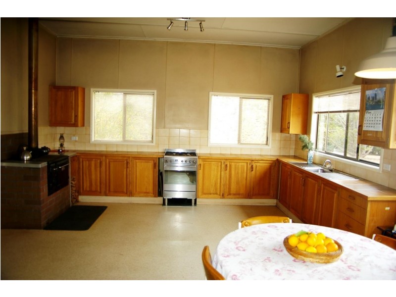 53 Reeves Road, Kentucky NSW 2354