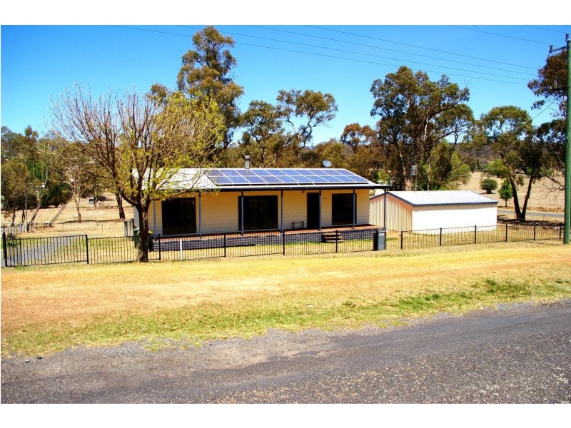 199W Hill Street, Walcha NSW 2354