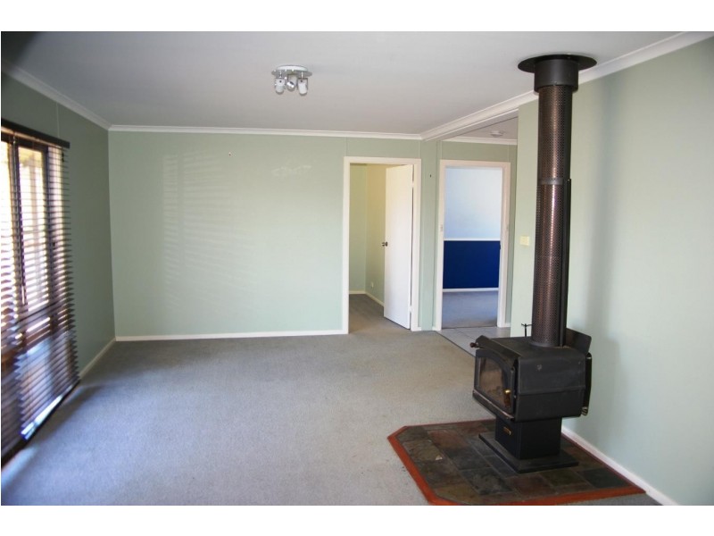 199W Hill Street, Walcha NSW 2354