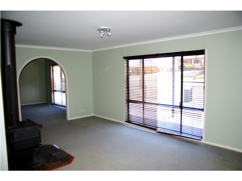 199W Hill Street, Walcha NSW 2354