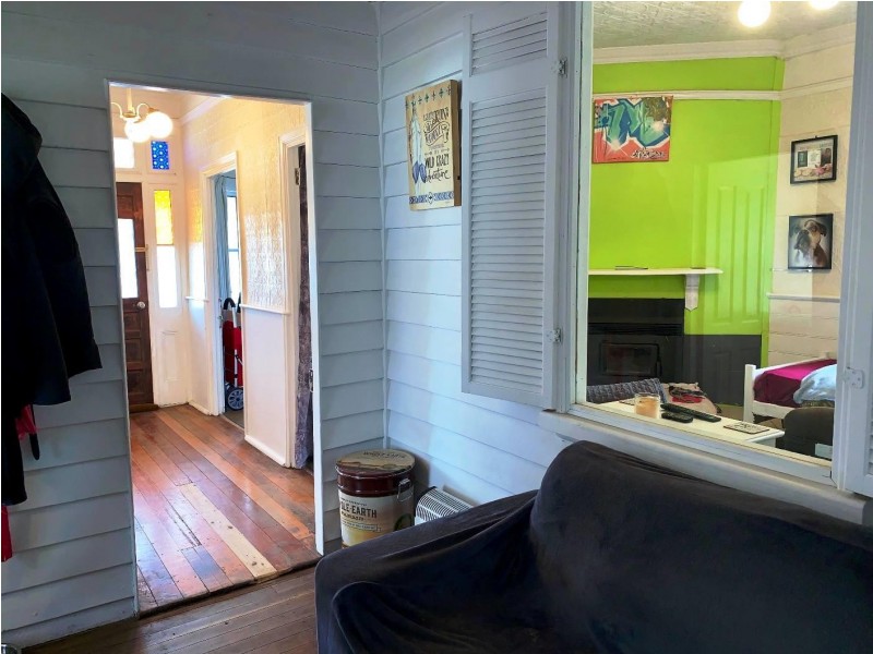 81 Bridge Street, Uralla NSW 2358