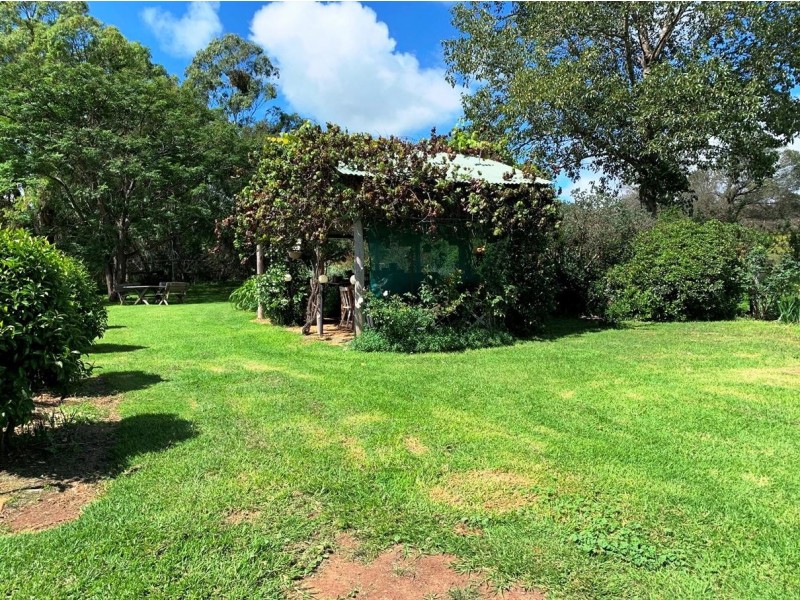343 Rocky River Road, Uralla NSW 2358