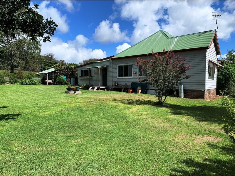 343 Rocky River Road, Uralla NSW 2358