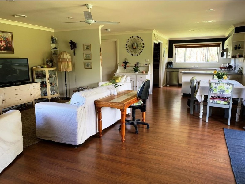 343 Rocky River Road, Uralla NSW 2358