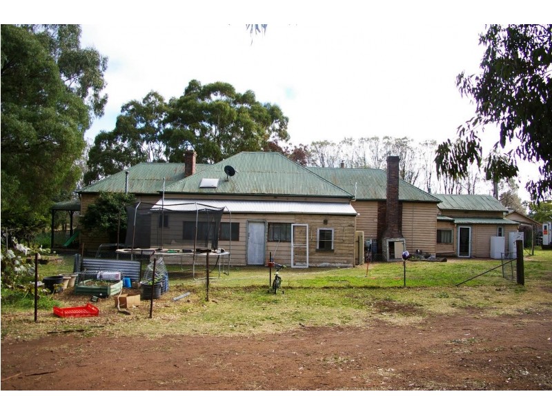 357 Rocky River Road, Uralla NSW 2358