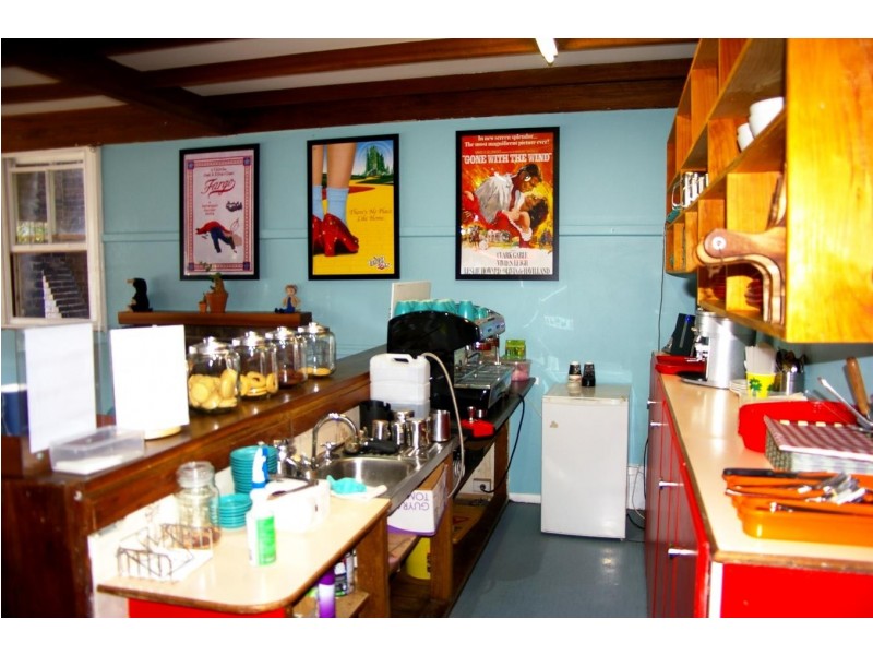 51 Bridge  St, Uralla NSW 2358