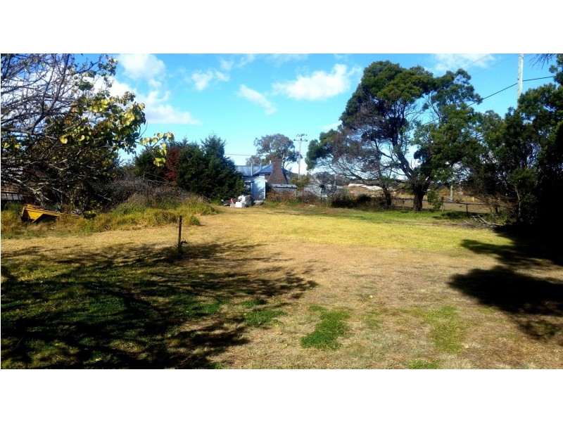 2 Gostwyck Street, Uralla NSW 2358