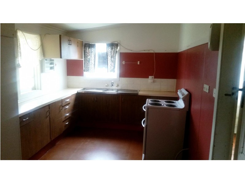 12 Burtons Lane, Kentucky South NSW 2354