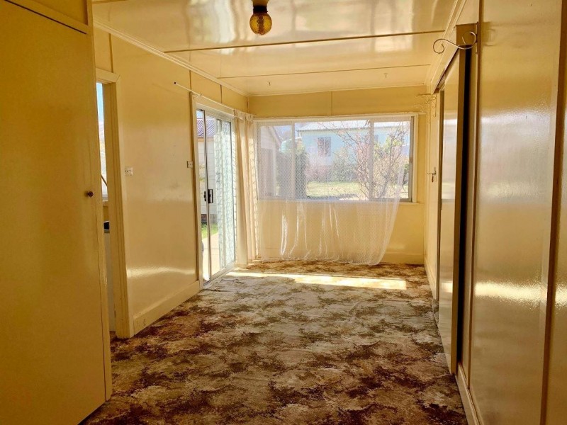 21 Salisbury Street, Uralla NSW 2358