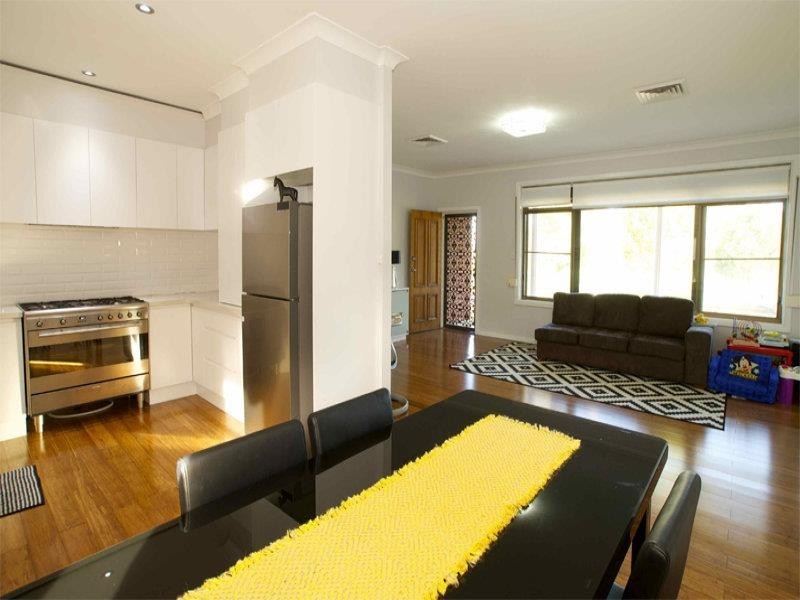 40 Brian St, Balgownie NSW 2519