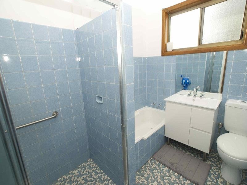 40 Brian St, Balgownie NSW 2519