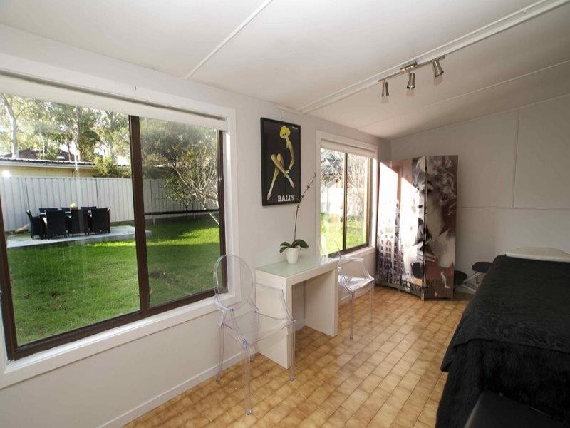 40 Brian St, Balgownie NSW 2519