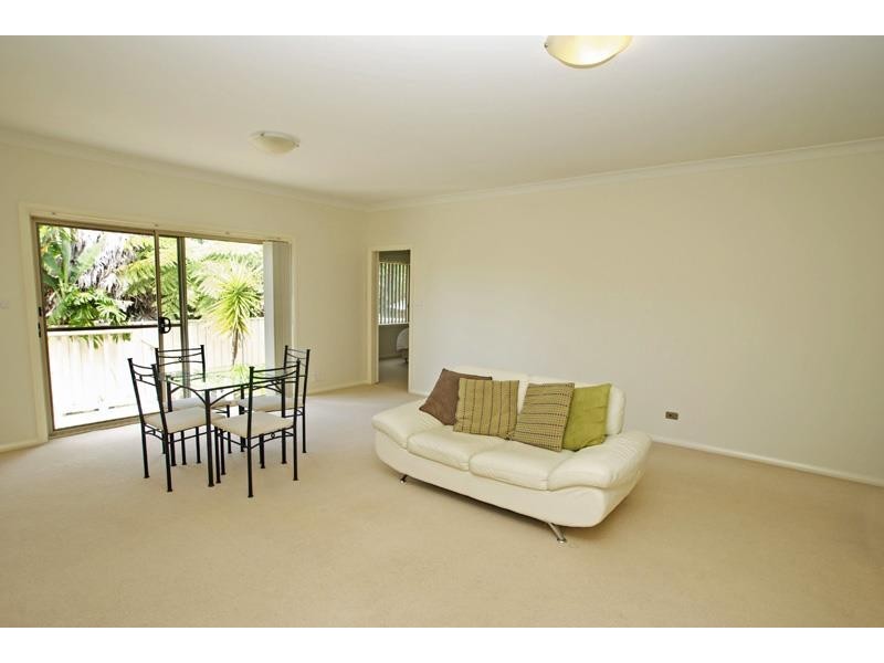 3/108 Osborne Pde, Warilla NSW 2528