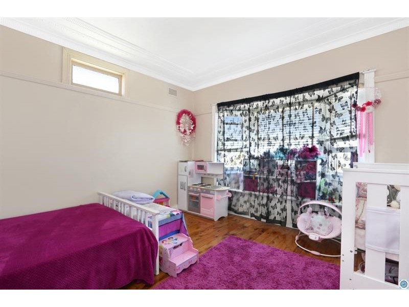 42 Greene St, Warrawong NSW 2502