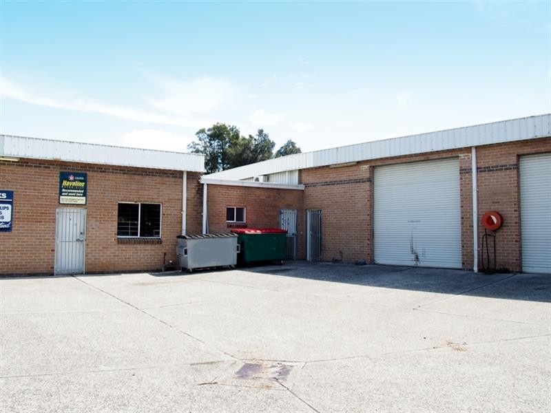 7 Sunset Ave, Barrack Heights NSW 2528