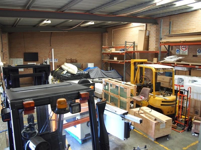 7 Sunset Ave, Barrack Heights NSW 2528