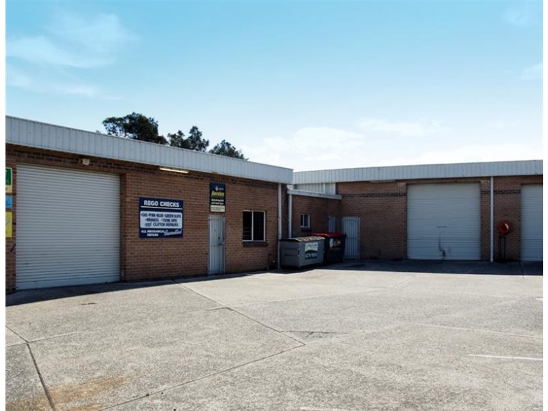 7 Sunset Ave, Barrack Heights NSW 2528