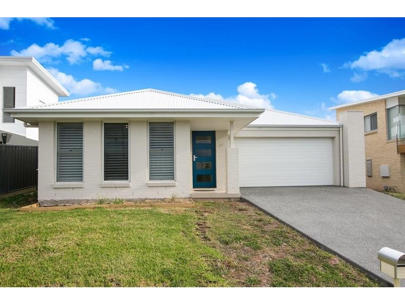 13 Dillon Rd, Flinders NSW 2529