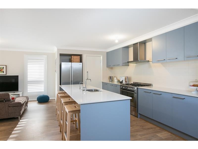 13 Dillon Rd, Flinders NSW 2529