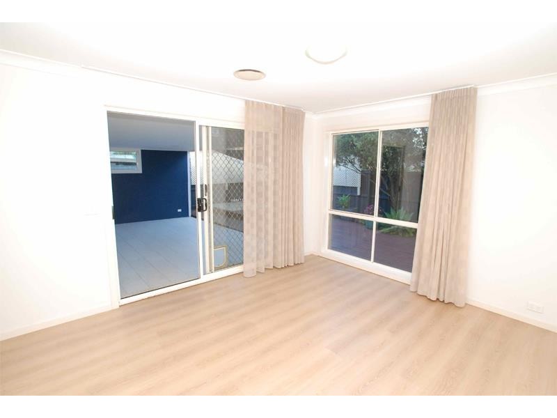 21 Gore Ave, Shell Cove NSW 2529