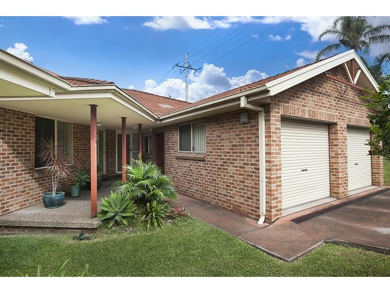 2/62 Stanleigh Cres, West Wollongong NSW 2500