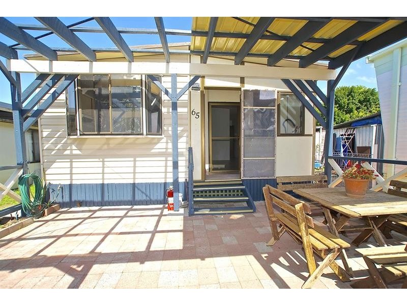 65 Woodrow Pl, Figtree NSW 2525