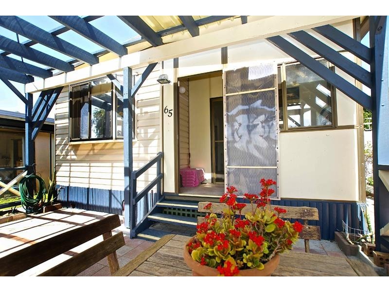 65 Woodrow Pl, Figtree NSW 2525