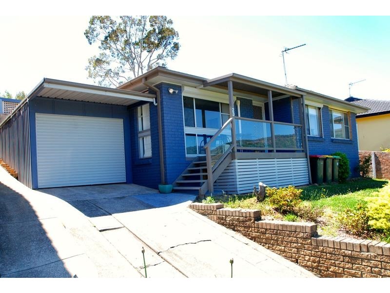 23 Noble Rd, Albion Park NSW 2527