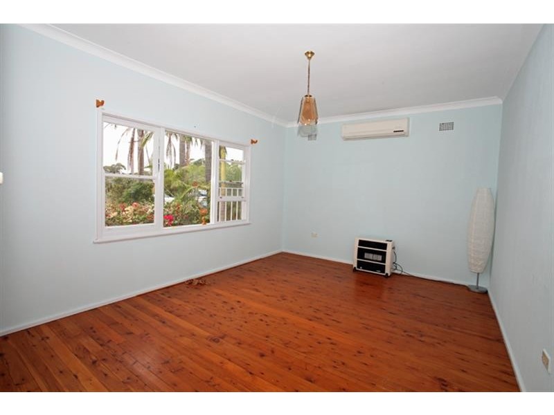 20 Bluebell  Rd, Barrack Heights NSW 2528