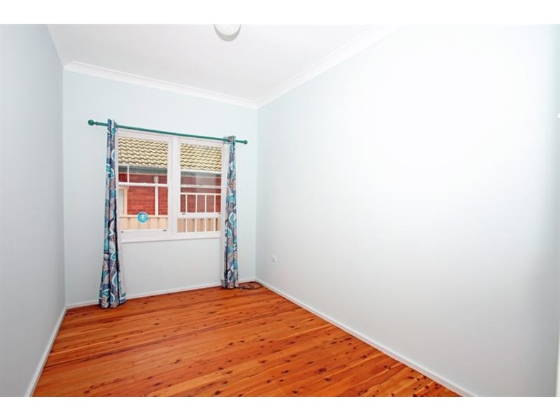 20 Bluebell  Rd, Barrack Heights NSW 2528