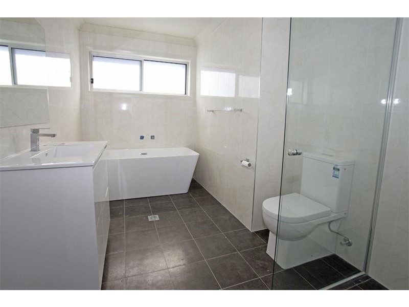 1/219 Princes  Hwy, Albion Park Rail NSW 2527