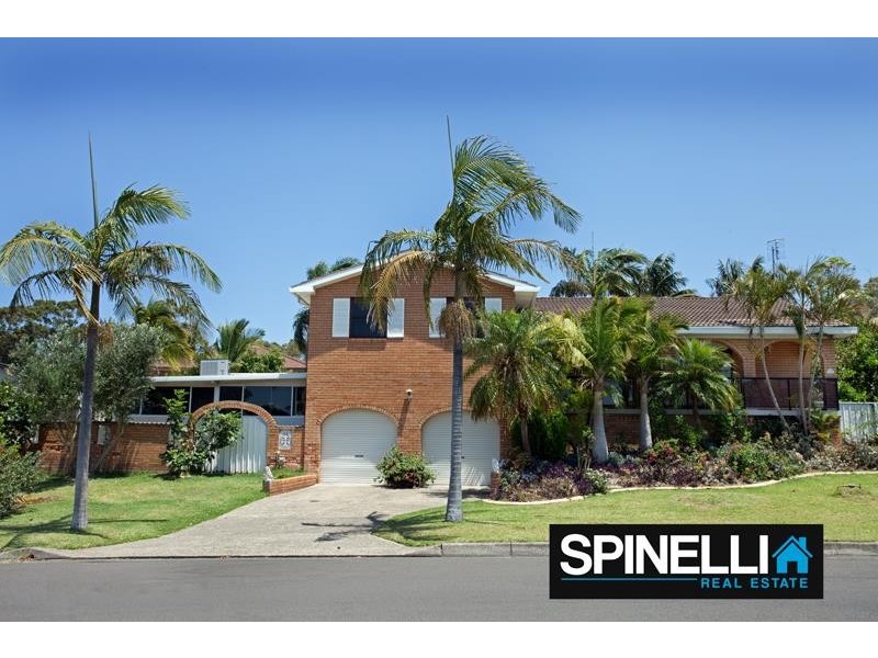 1 Blue Gum Pl, Barrack Heights NSW 2528