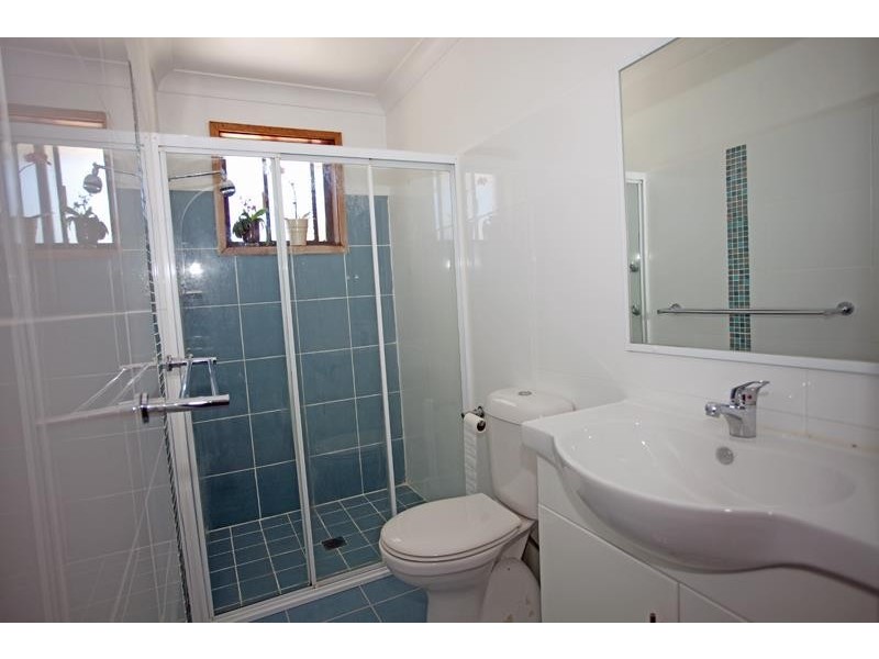 1 Blue Gum Pl, Barrack Heights NSW 2528