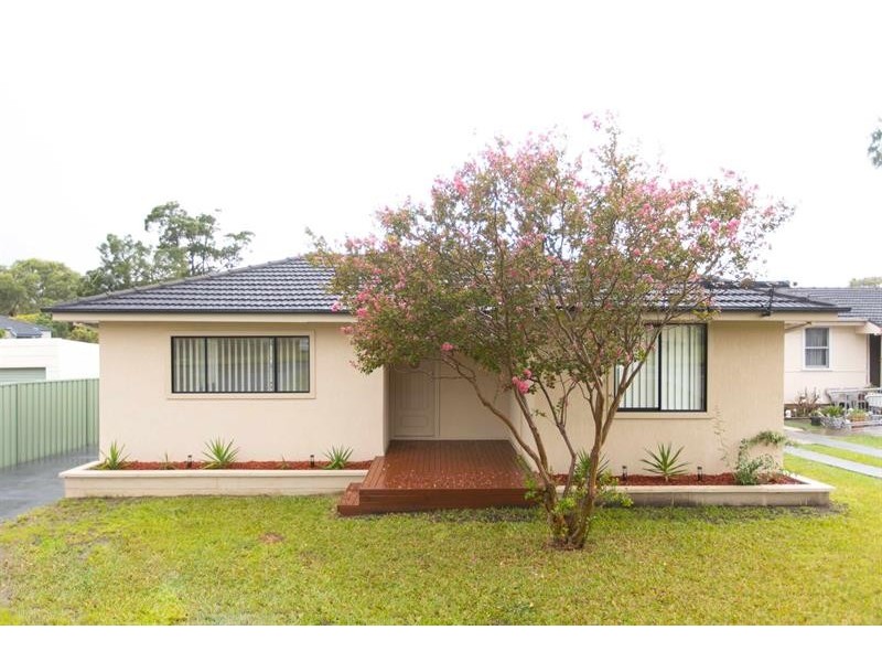 5 Cornwell Pl, Berkeley NSW 2506