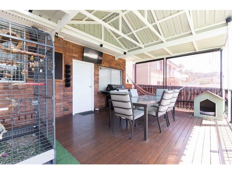 40 Edmund Ave, Figtree NSW 2525