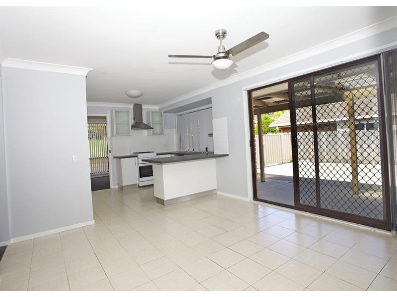 20 Westwood Dr, Blackbutt NSW 2529