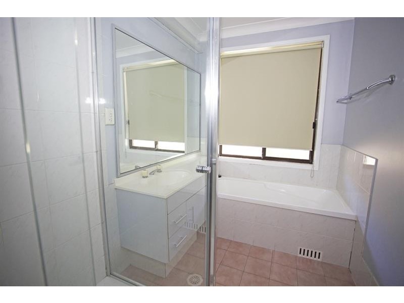 20 Westwood Dr, Blackbutt NSW 2529