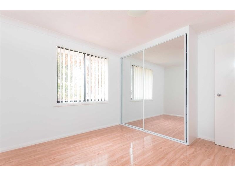 5 Cornwell Pl, Berkeley NSW 2506