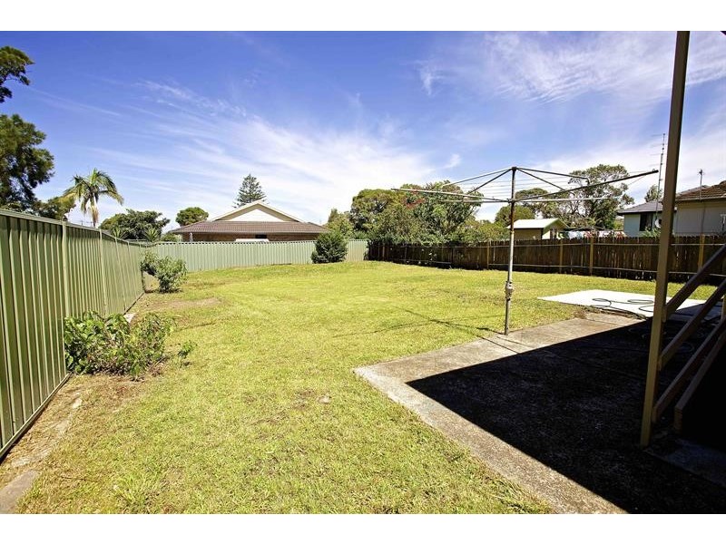 5 Cornwell Pl, Berkeley NSW 2506