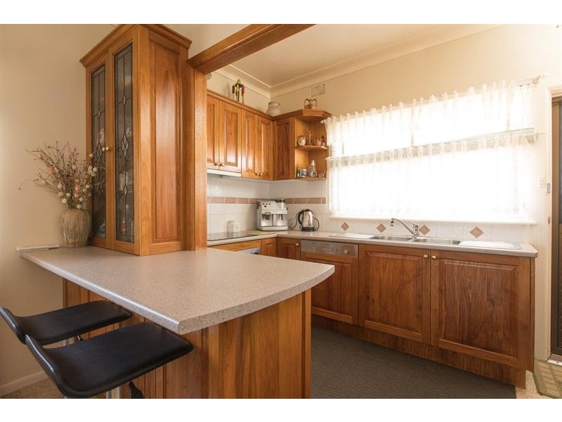 52 Minnegang  St, Warrawong NSW 2502
