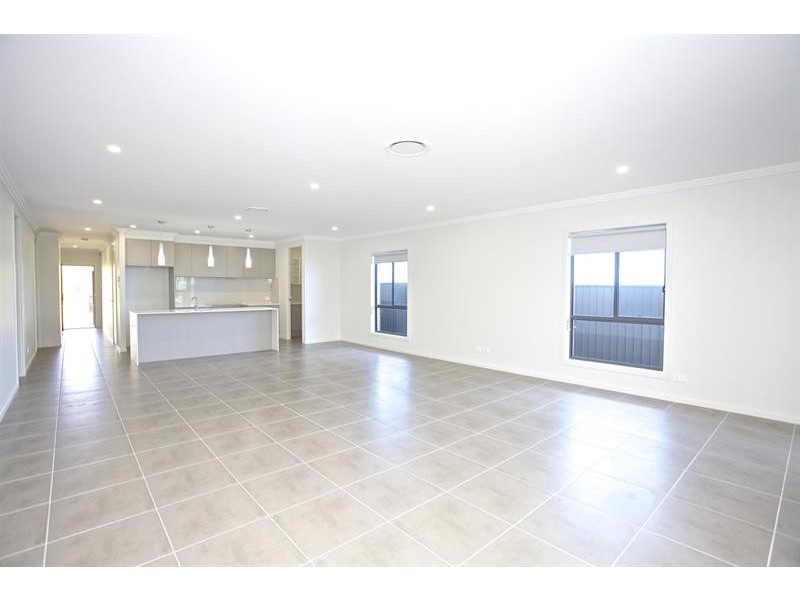 18 Enterprise  Street, Gregory Hills NSW 2557