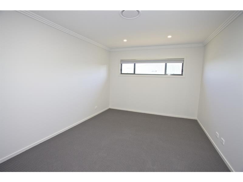 18 Enterprise  Street, Gregory Hills NSW 2557