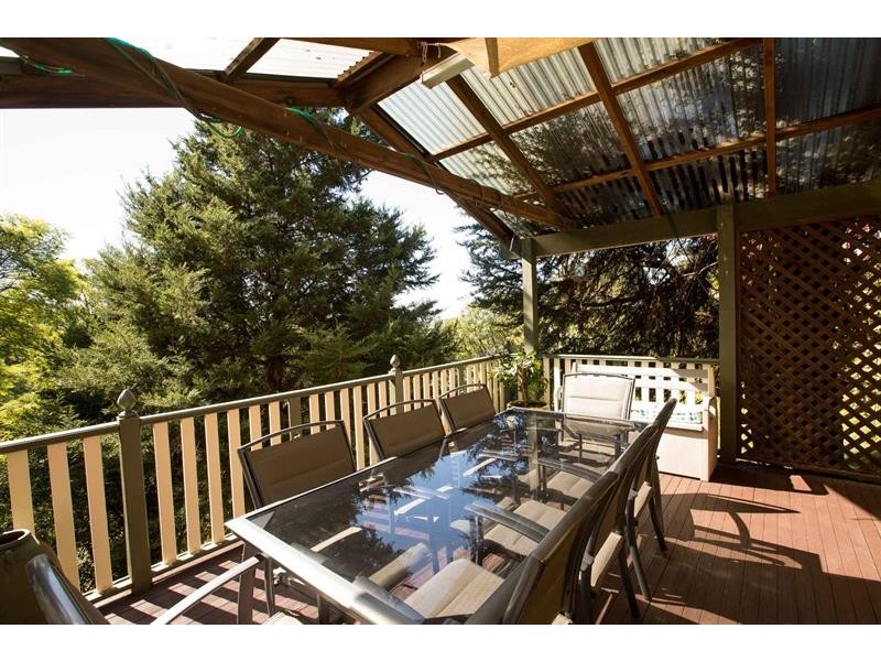 68 Iola Ave, Farmborough Heights NSW 2526