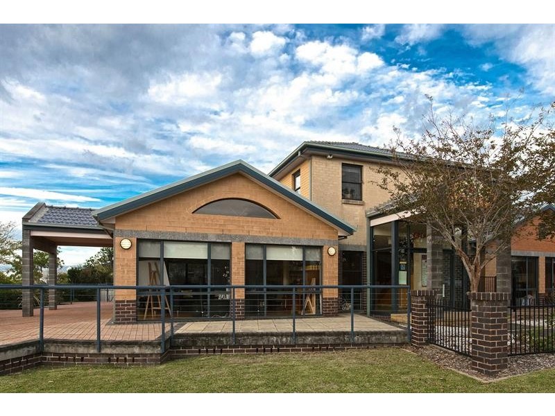 1 Hinchinbrook Dr, Shell Cove NSW 2529