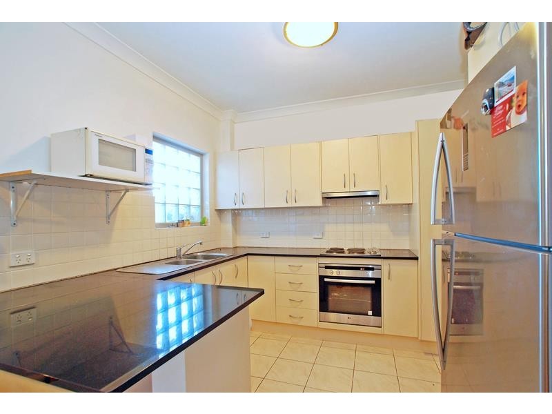 1/377 Princes Hwy, Woonona NSW 2517