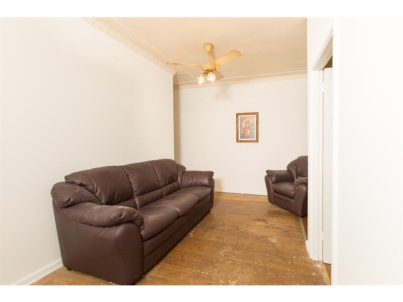 2/56 Euroka St, West Wollongong NSW 2500