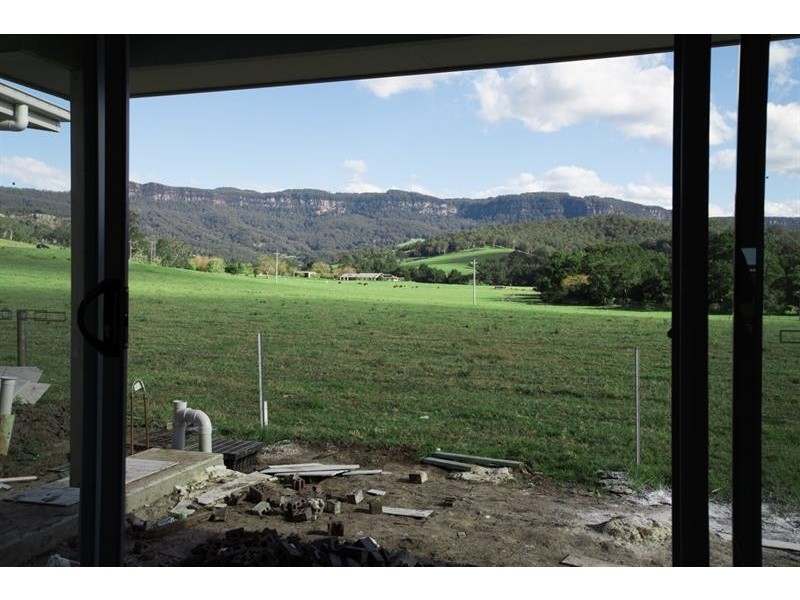 1&2/50 Yellow Rock Rd, Tullimbar NSW 2527