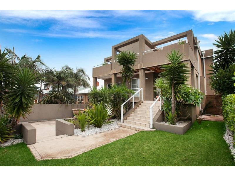 25 Wollongong St, Shellharbour NSW 2529